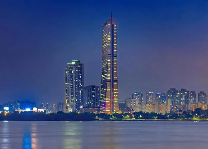 1 Minute From Hongdae Entrance Station #4 Beds #hotel Bedding #hongdae Main Street #famous Restaurants #luggage Storage #popular #3 #melow Hongdae * Seoul