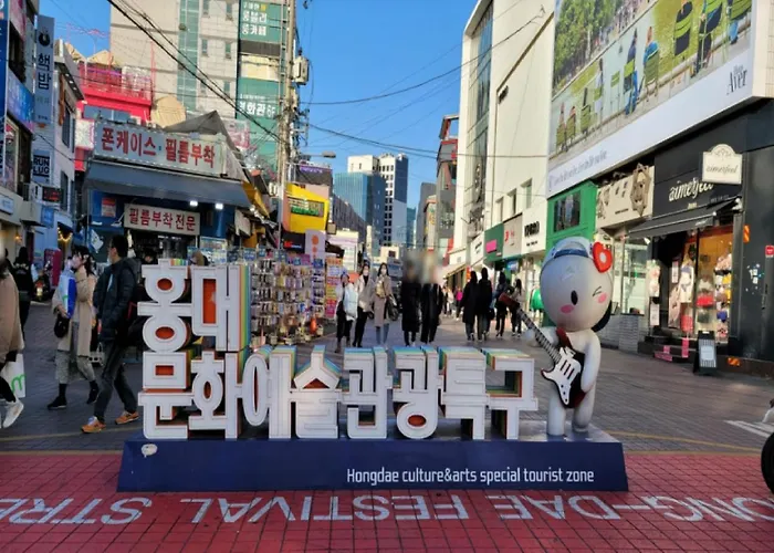 Apartment 1 Minute From Hongdae Entrance Station #4 Beds #hotel Bedding #hongdae Main Street #famous Restaurants #luggage Storage #popular #3 #melow Hongdae Seoul