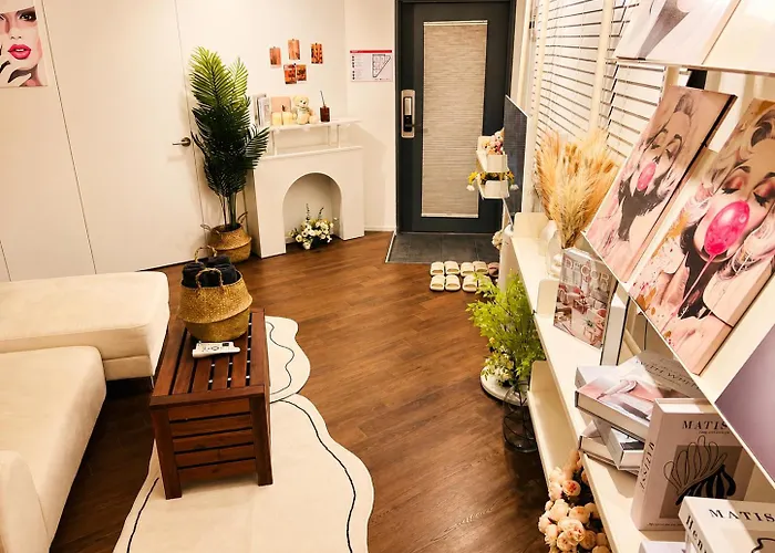 1 Minute From Hongdae Entrance Station #4 Beds #hotel Bedding #hongdae Main Street #famous Restaurants #luggage Storage #popular #3 #melow Hongdae *