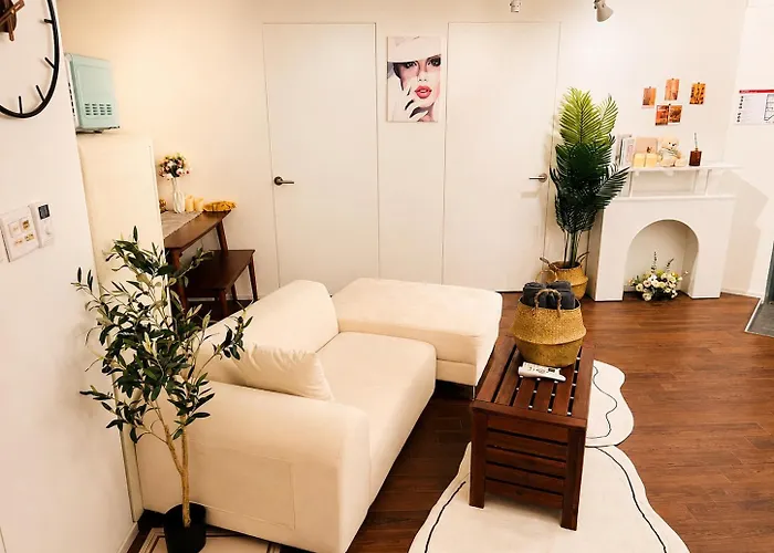 1 Minute From Hongdae Entrance Station #4 Beds #hotel Bedding #hongdae Main Street #famous Restaurants #luggage Storage #popular #3 #melow Hongdae Seoul