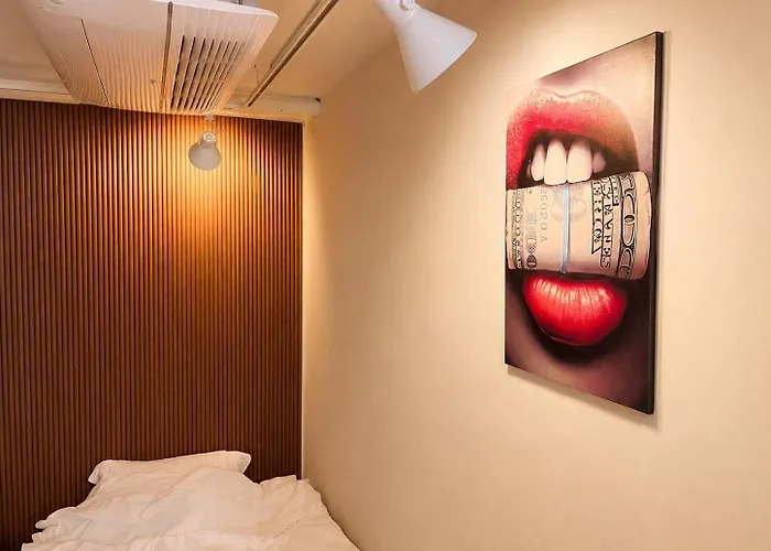 1 Minute From Hongdae Entrance Station #4 Beds #hotel Bedding #hongdae Main Street #famous Restaurants #luggage Storage #popular #3 #melow Hongdae *